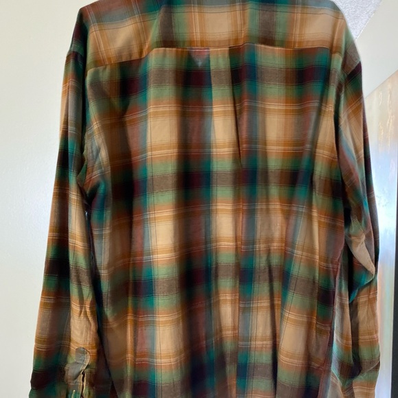 Patagonia Plaid Button-Up Shirt - Picture 4 of 4
